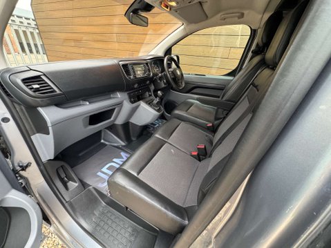 Vauxhall Vivaro 2.0 Vivaro 3100 Elite S/S 21