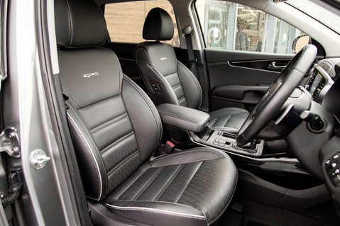 Kia Sorento CRDI GT-LINE ISG 29