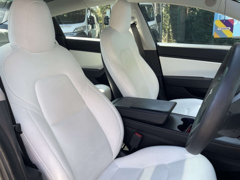 Tesla Model 3 Model 3 Performance AWD 4WD 4dr 19
