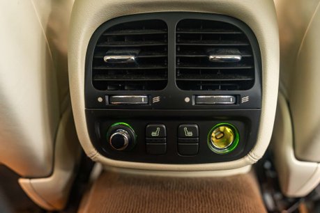 Jaguar XJ 3.0 XJ6 V6 Sovereign Auto 4dr 10