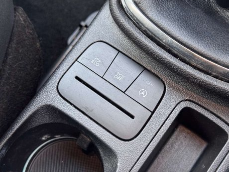 Ford Fiesta 1.0 Fiesta Titanium T 5dr 28