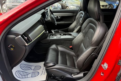 Volvo V90 D5 POWERPULSE R-DESIGN AWD 21