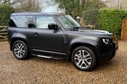 Land Rover Defender XS EDITION 2