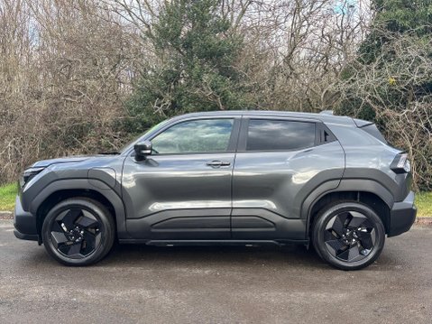 Suzuki e Vitara 61kWh Motion Auto 5dr 18