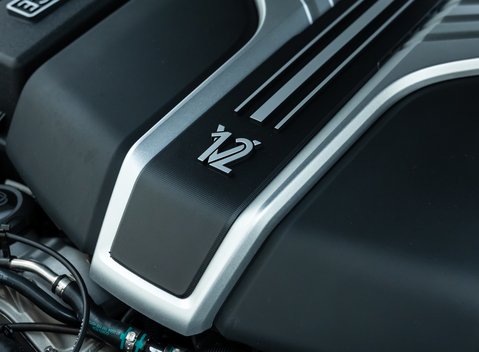 Rolls-Royce Dawn Black Badge 35