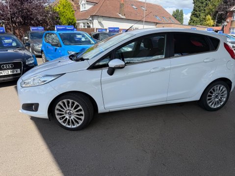 Ford Fiesta 1.5 TDCi Titanium Euro 5 5dr 2