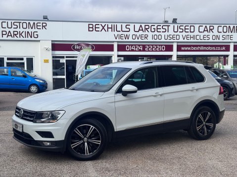 Volkswagen Tiguan SE NAV TSI 1