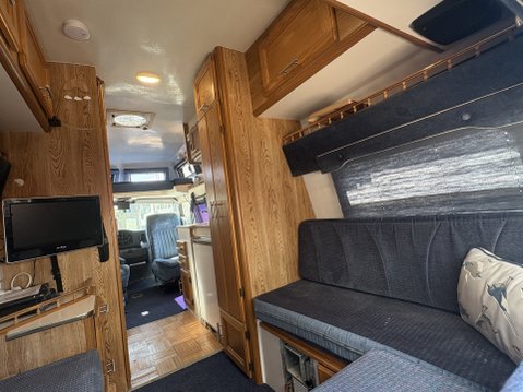 Dodge Ram GREAT WEST 4 BERTH CAMPER VAN MOTORHOME AMERICAN RV 10