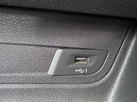 Audi Q2 1.5 TFSI CoD 35 S line Euro 6 (s/s) 5dr 32