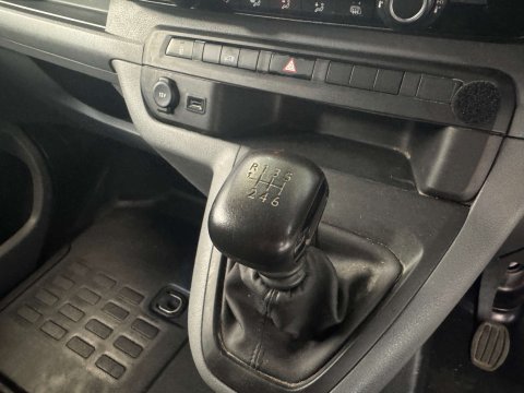 Vauxhall Vivaro 1.5 Vivaro 2900 Sportive S/S 17
