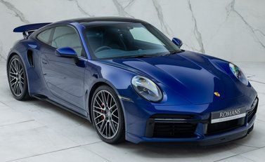 Porsche 911 Turbo (992) 11