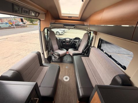 Auto-Trail V-Line 600 3