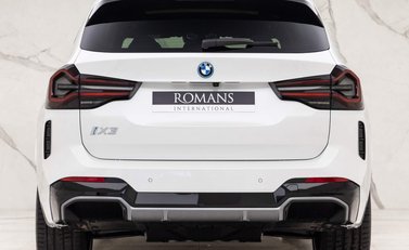 BMW Ix3 M Sport Pro 22