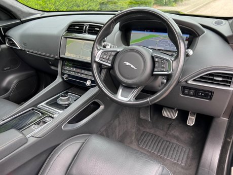 Jaguar F-Pace 2.0 D180 Chequered Flag Auto AWD Euro 6 (s/s) 5dr 92