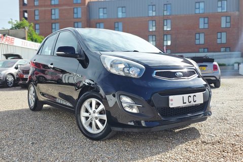 Kia Picanto 2…AUTOMATIC…8 SERVICES! 1 PREVIOUS OWNER..LAST OWNER 9 YEARS.. 2