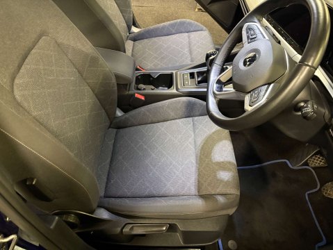 Volkswagen Golf 1.5 Golf Life TSi 5dr 14