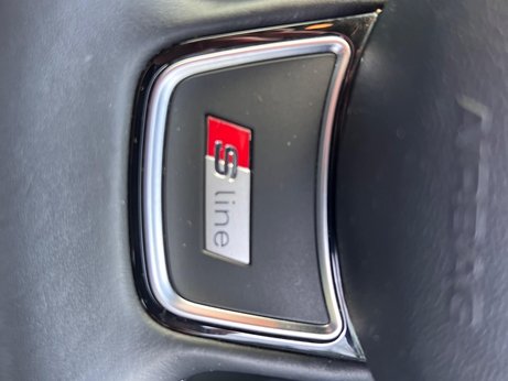 Audi Q3 2.0 TDI S line Plus S Tronic quattro Euro 6 (s/s) 5dr 71