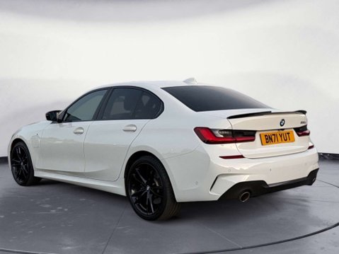BMW 3 Series 2.0 330e M Sport Auto 4dr 3