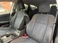 Honda Civic 1.6 Civic i-DTec Black Edition 5dr 32
