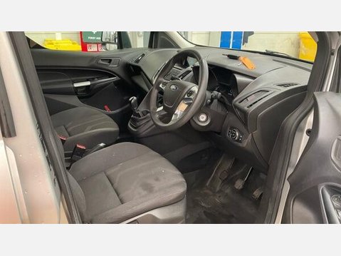 Ford Transit Connect 1.5 TDCi 230 L2 H1 6dr 8