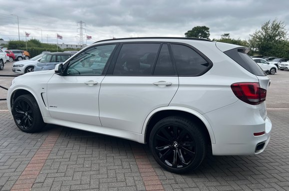 BMW X5 XDRIVE40D M SPORT AUTO 7 SEATS 11