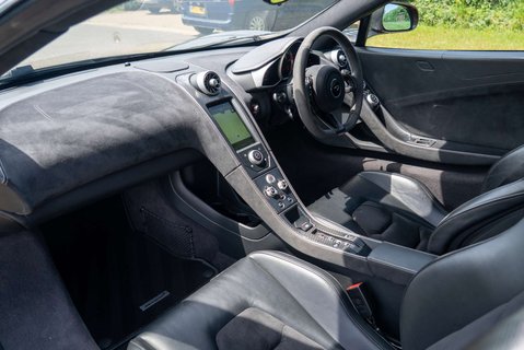 McLaren 650S Coupe 9