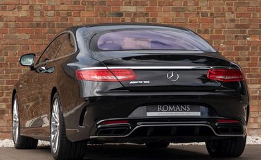 Mercedes-Benz S Class S65 Coupe 3
