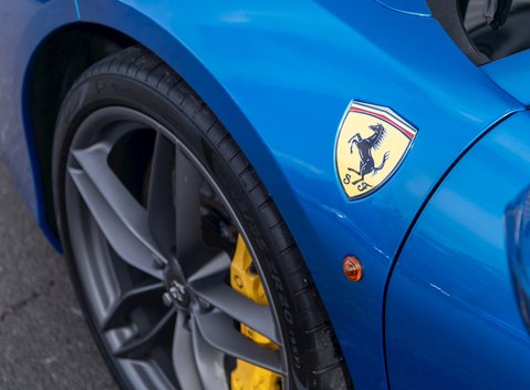 Ferrari 488 Spider 28