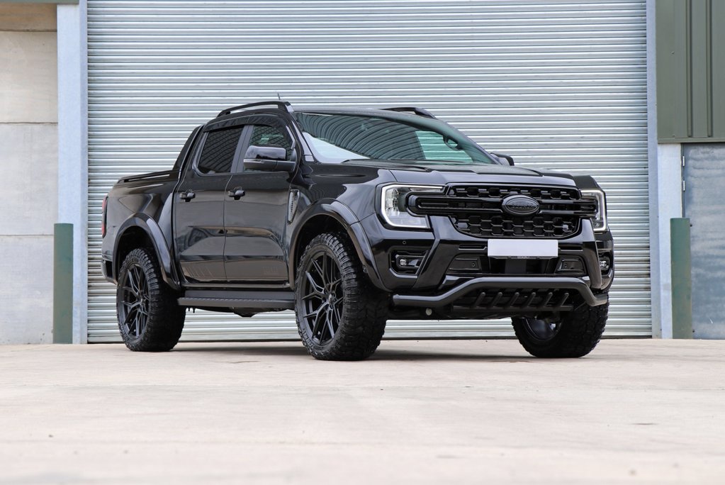 Ford Ranger Brand new WILDTRAK 2.3  MHEV plug in hybrid styled at seeker  7