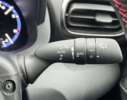 Toyota Yaris Cross 1.5 Yaris Cross GR Sport HEV Auto 5dr 54