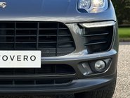 Porsche Macan D S PDK 16