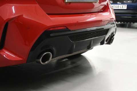 BMW 1 Series 2.0 M135i xDrive Auto 4WD 5dr 33