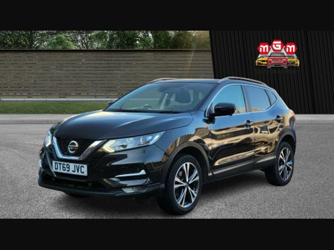 Nissan Qashqai DIG-T N-CONNECTA 8