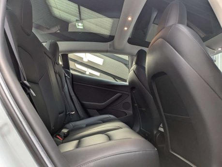 Tesla Model 3 Model 3 Long Range AWD 4WD 4dr 60