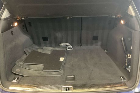 Audi SQ5 3.0 BiTDI V6 SUV 5dr Diesel Tiptronic quattro Euro 5 (s/s) (313 ps) 13