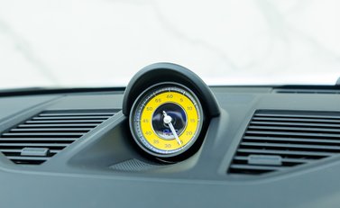 Porsche 911 Turbo S Cabriolet (992) 22