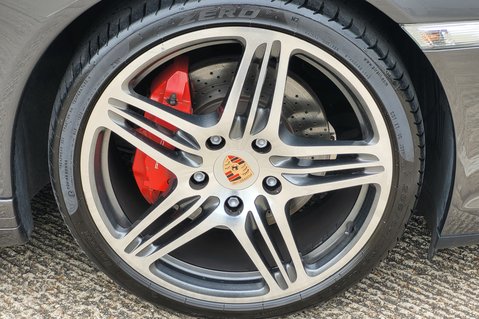 Porsche 911 CARRERA 4 TIPTRONIC S 20