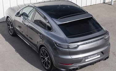 Porsche Cayenne GTS Coupé 9