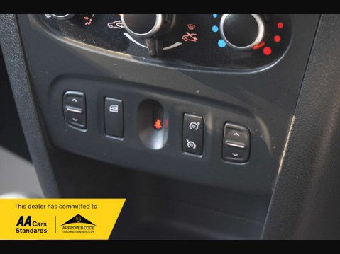 Dacia Sandero 1.5 Sandero Laureate dCi 5dr 36
