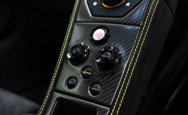 McLaren 675LT 23