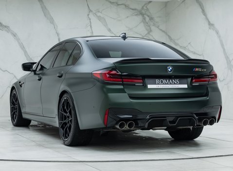 BMW M5 CS 7