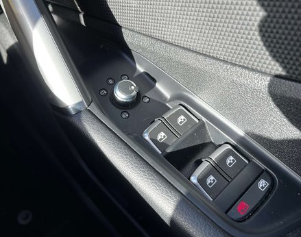 Audi Q2 1.0 Q2 Sport 30 TFSI 5dr 61