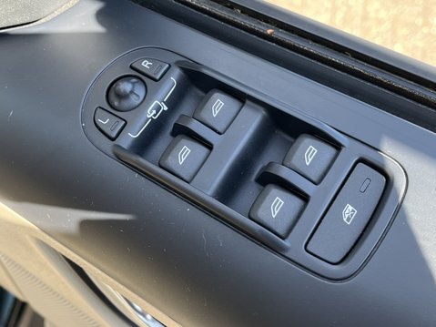 Land Rover Freelander 2.2 TD4 GS 5dr 19