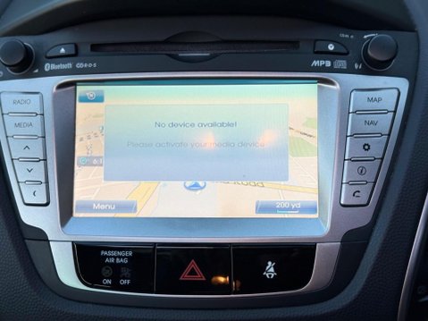 Hyundai ix35 2.0 CRDi Premium Auto 4WD Euro 5 5dr 22