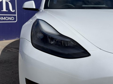 Tesla Model 3 Saloon 4dr Electric Auto RWD (241 bhp) 12