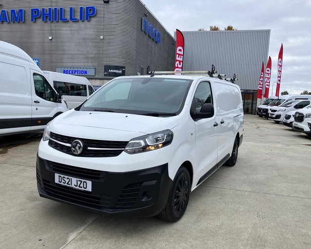 Vauxhall Vivaro VIVARO L2 DIESEL 2900 1.5d 100PS Dynamic H1 Van