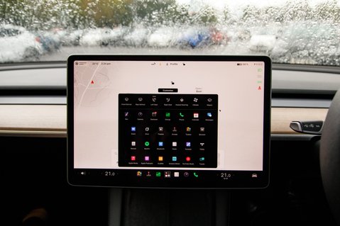 Tesla Model 3 MODEL 3 16