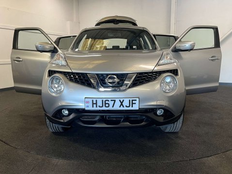 Nissan Juke 1.6 Juke Tekna CVT 5dr 8