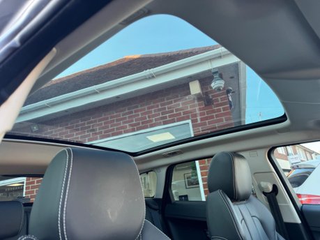 Land Rover Range Rover Evoque 2.2 SD4 Prestige 4WD Euro 5 (s/s) 5dr 12