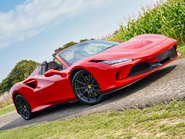 Ferrari F8 SPIDER 19